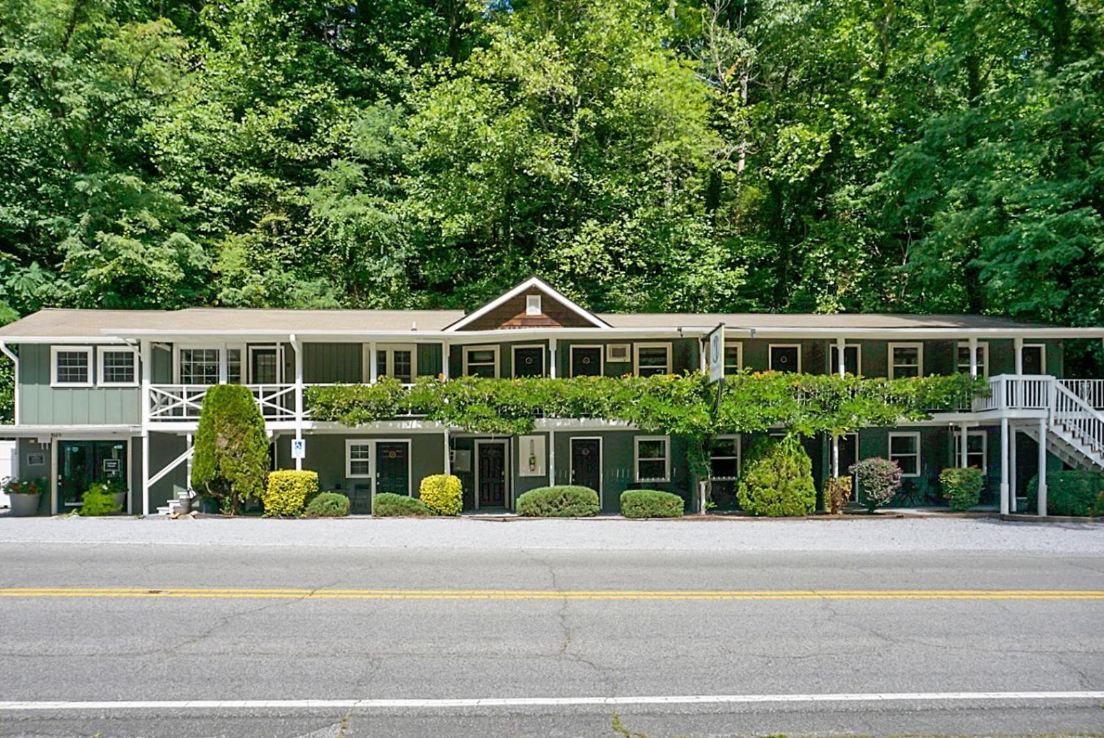 Hickory Falls Inn Chimney Rock Buitenkant foto